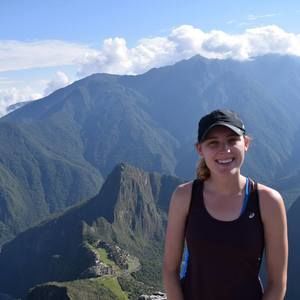 Meet your Posher, Stephanie